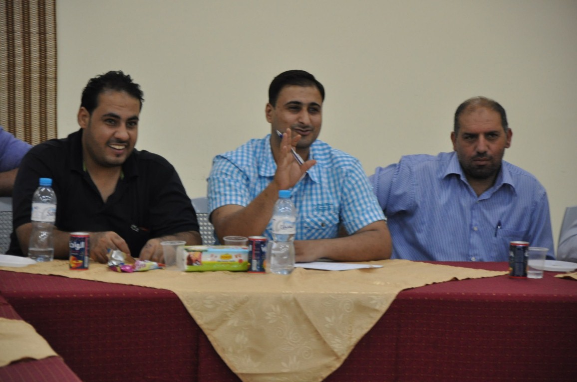 لقاء بلدية خان يونس مع مدراء المواقع العائلية