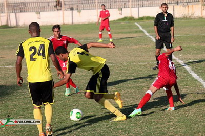 صور.. خدمات النصيرات يلدغ عطاء بهدف .. والاستقلال يعرقل الاهلي 