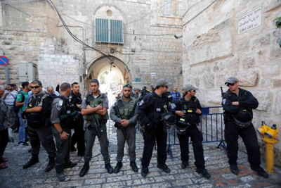  الاحتلال يطفيء نور 'الأضحى' ليضيء 'الغفران' في القدس 