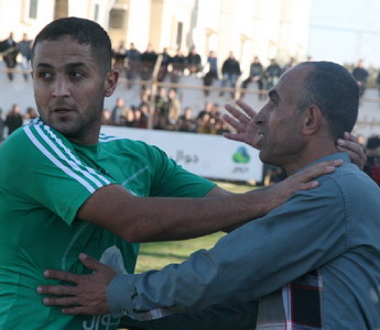 مدربي غزة يرفعون شعار العصيان في وجه أنديتهم