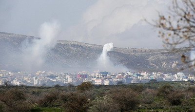 (إسرائيل) تقصف مواقع للنظام بريف القنيطرة