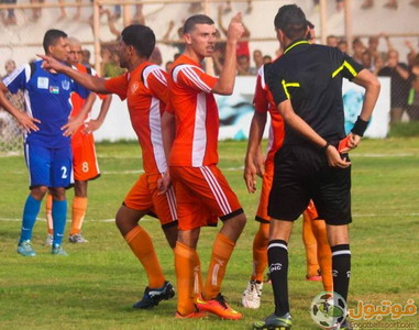 تفاصيل .. " 15 " بطاقة حمراء في الممتازة !!