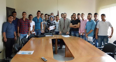 "التربية والتعليم العالي" تعقد اجتماعاً توجيهياً للطلبة المقبولين في الدفعة الثانية من المنح المغربية