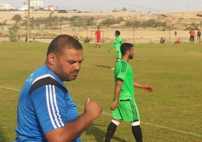 استقالة مدرب المجمع الإسلامي وتعيين طاقم مؤقت