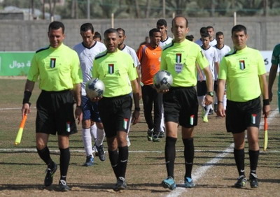  طاقم حكام مباراة خدمات رفح والصداقة !