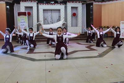الفرا يزين حفل مدرسة شهداء خان يونس