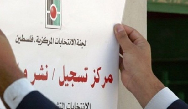 "انتهى زمن الصديق وقت الضيق، واصبحنا في زمن عند كل ضيق تخسر صديق"
