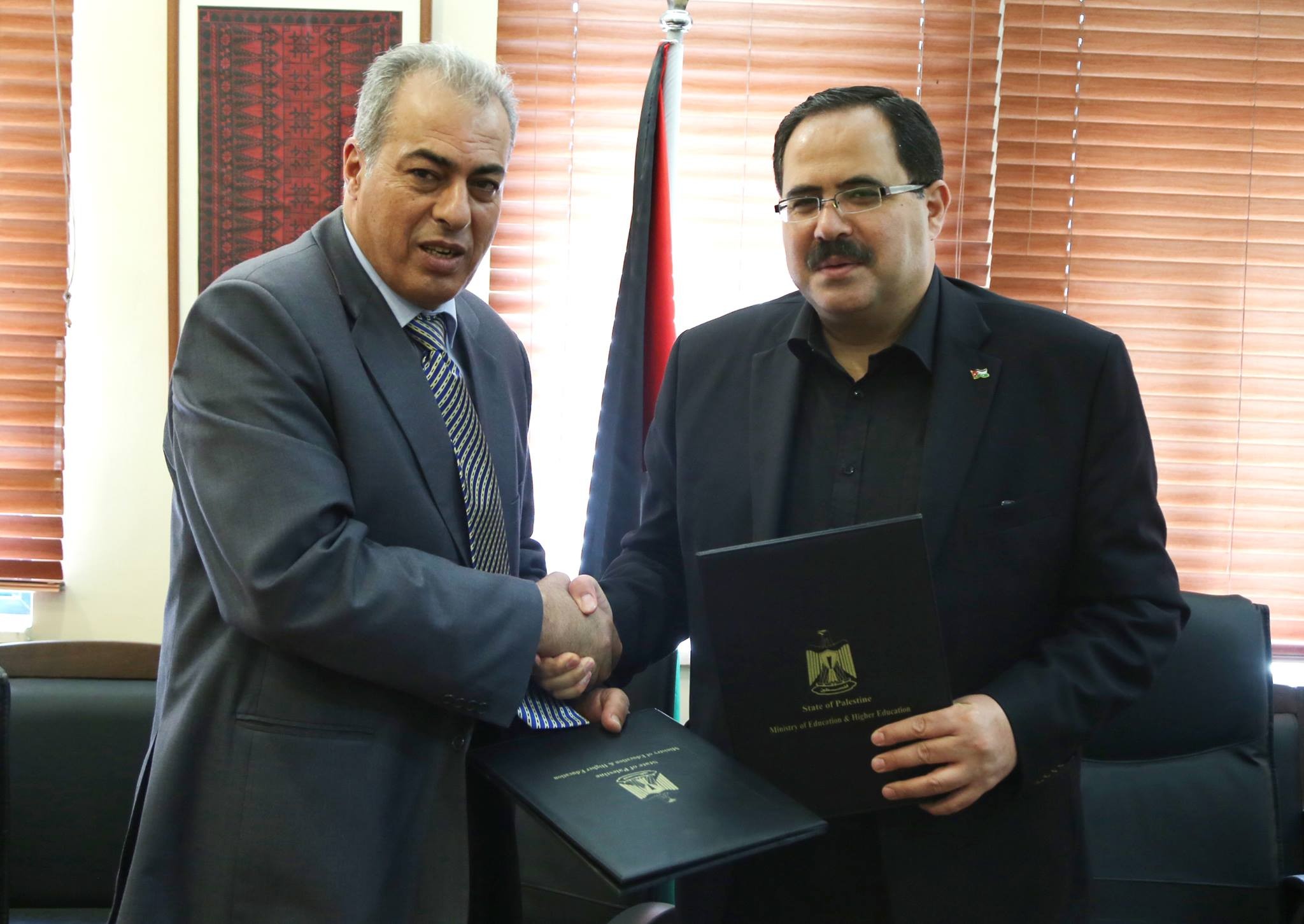 تعيين الدكتور عبد الخالق الفرا رئيساً لجامعة الأزهر بغزة