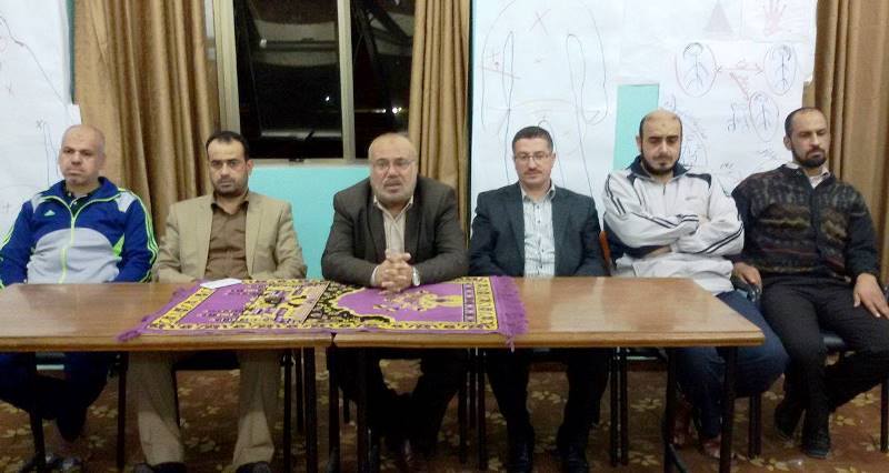 مجلس إدارة الصداقة يلتقي فريقه لكرة القدم