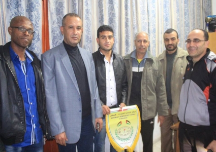 خدمات النصيرات يضم لاعبين جديدين !