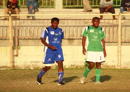 ملاعب غزة تشهد مواجهة بين الأشقاء !