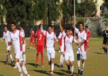 "بيت حانون" يتعاقد مع لاعبين من الأولى