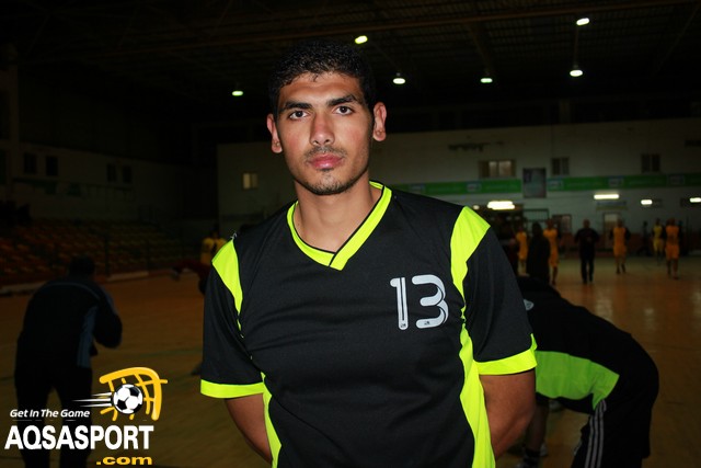 لاعب غزي يتلقى عرضا احترافيا من نادي الجزيرة الاماراتي -
