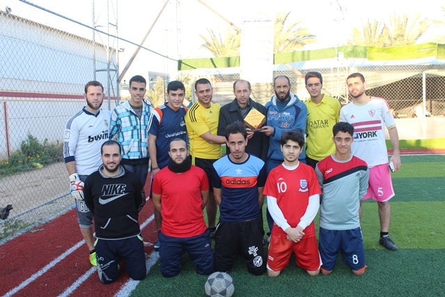 إدارة ملعب حديقة الامراء تُـكرم إدارة ولاعبي منتخب عائلة الفرا 