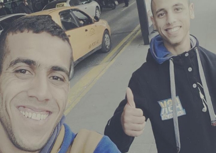 صورة.. وصول لاعبي اتحاد الشجاعية للأراضي التركية