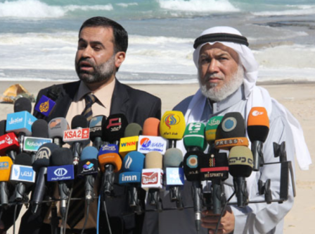 وزير الحكم المحلى د. محمد الفرا  يحذر من خطر وصول المياه العادمة للبيوت