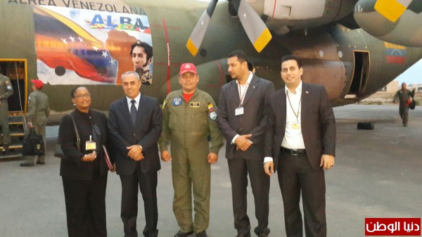 سفارة فلسطين لدى السنغال تستقبل الطائرة الفنزويلية المحملة بالمساعدات للشعب الفلسطيني بغزة